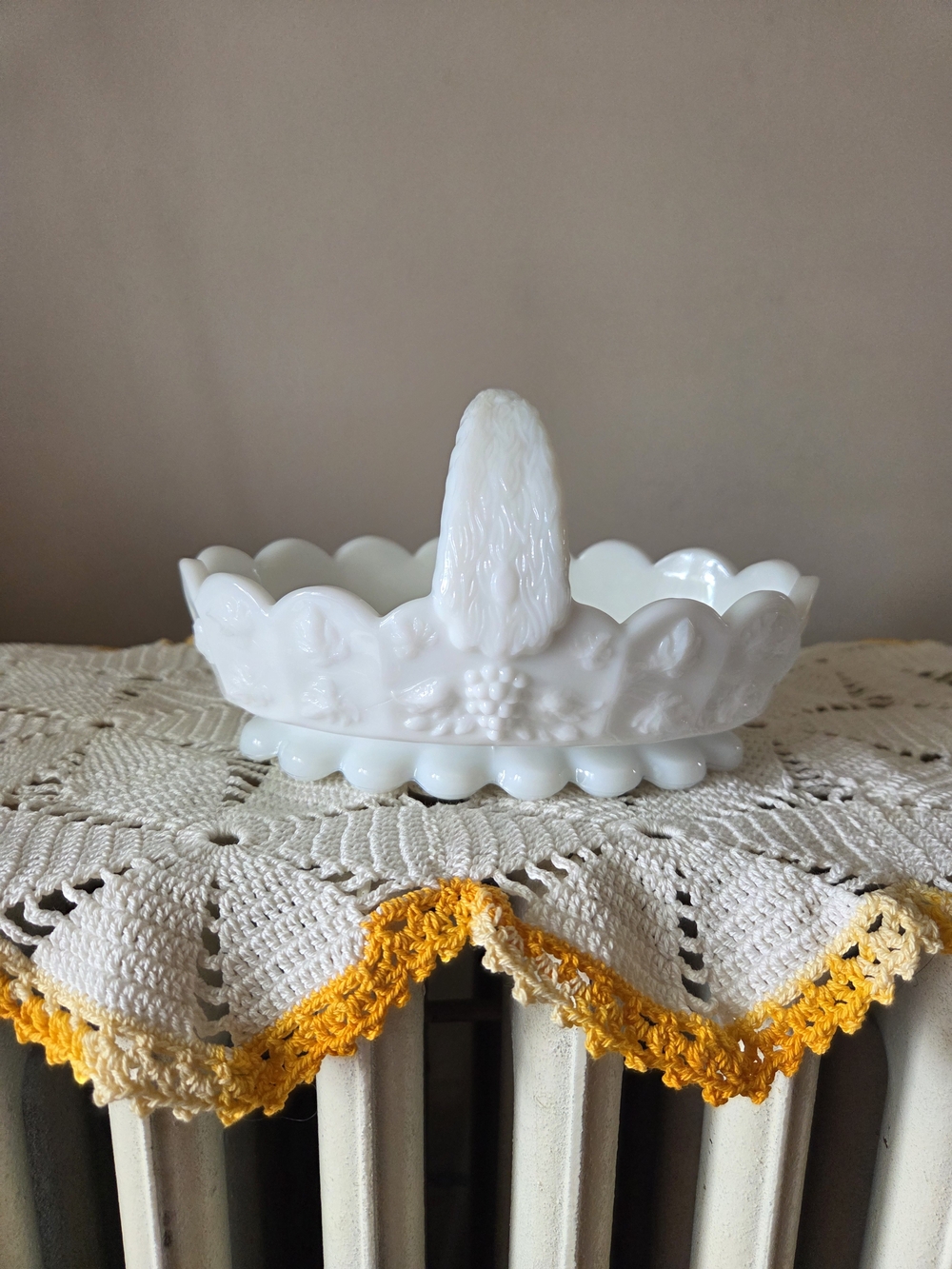 Westmoreland White Milk Glass Basket with Scalloped Edge